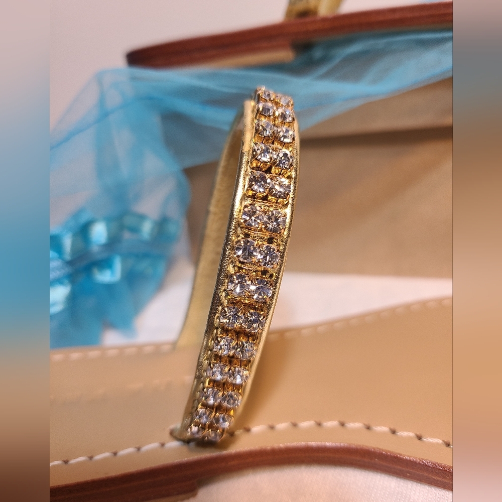 NIB Tory Burch Gold Sandals - Picture 4 of 4